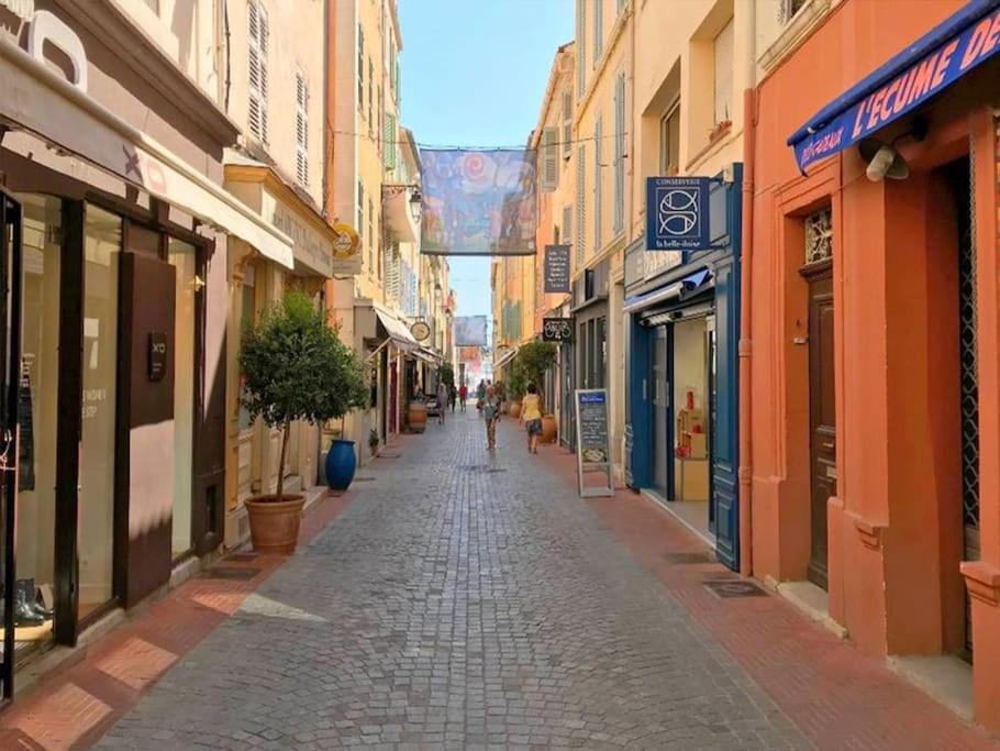 Ferienwohnung Escapade Au Coeur De Sanary Exterior foto